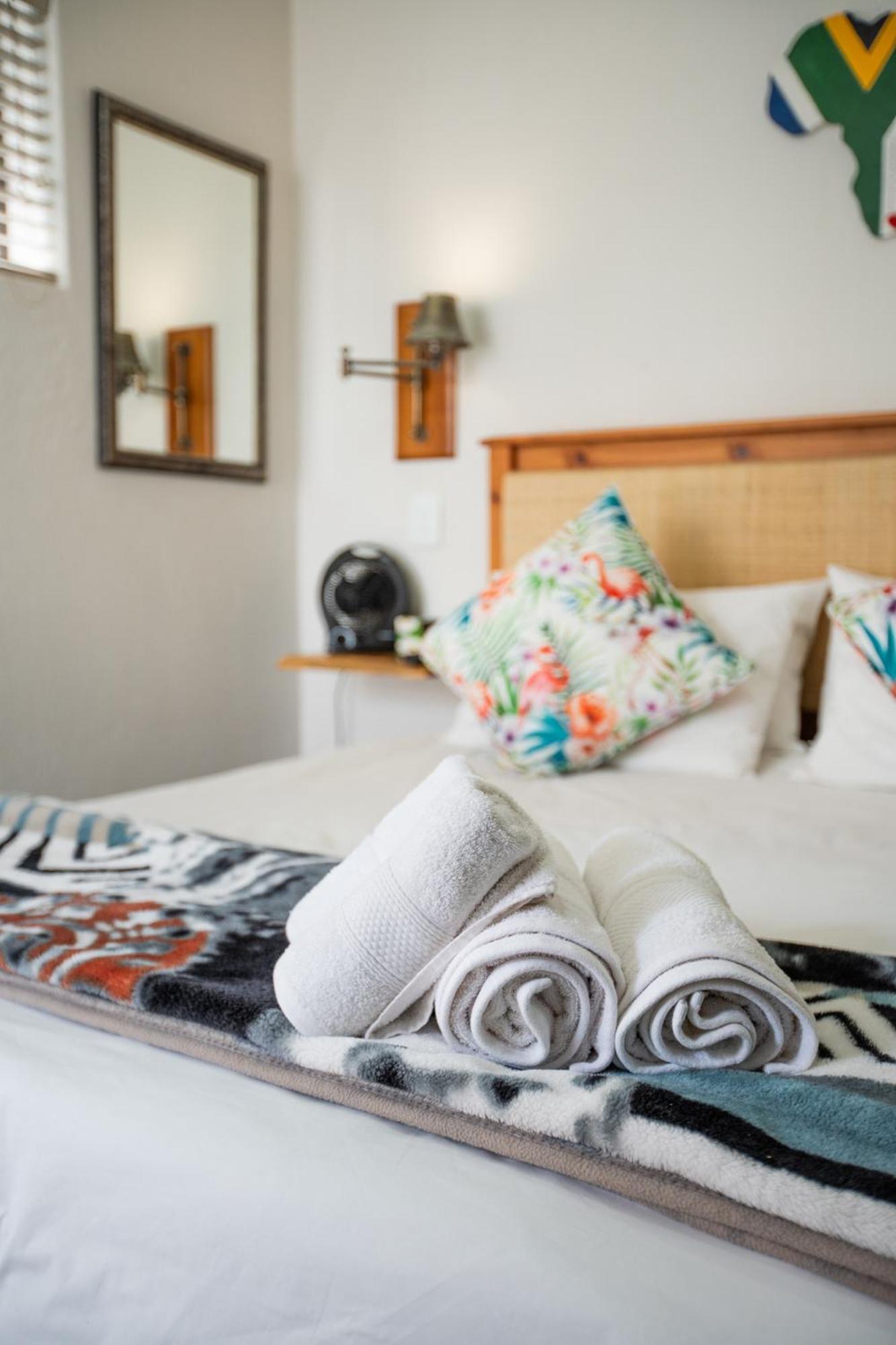 Atsupers Accommodation Jeffreys Bay Eksteriør bilde